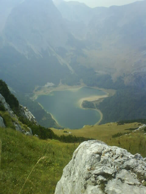 planinarska-tura-trnovacko-jezero-taracanyonraft